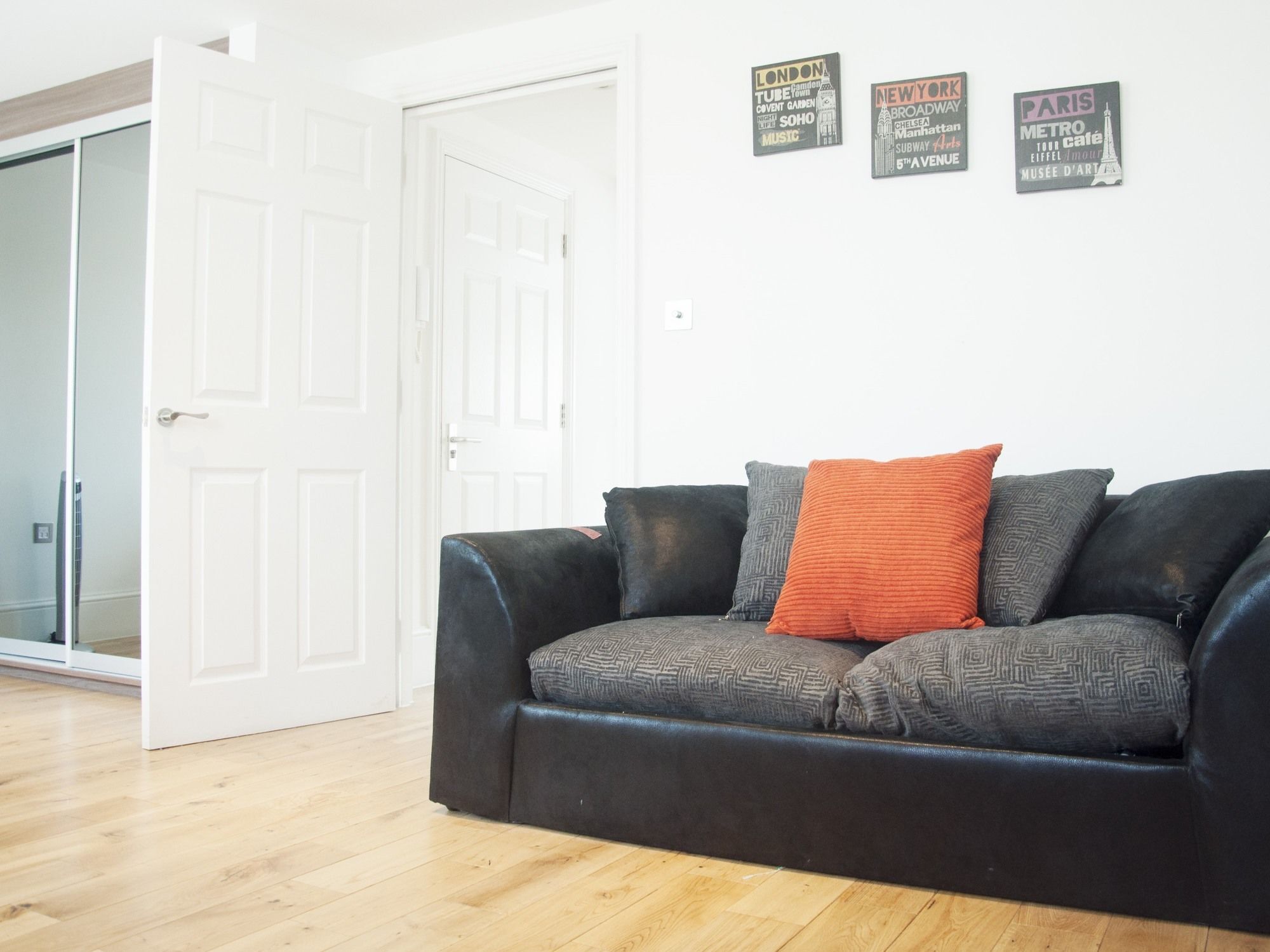 Baker Street Apartment
